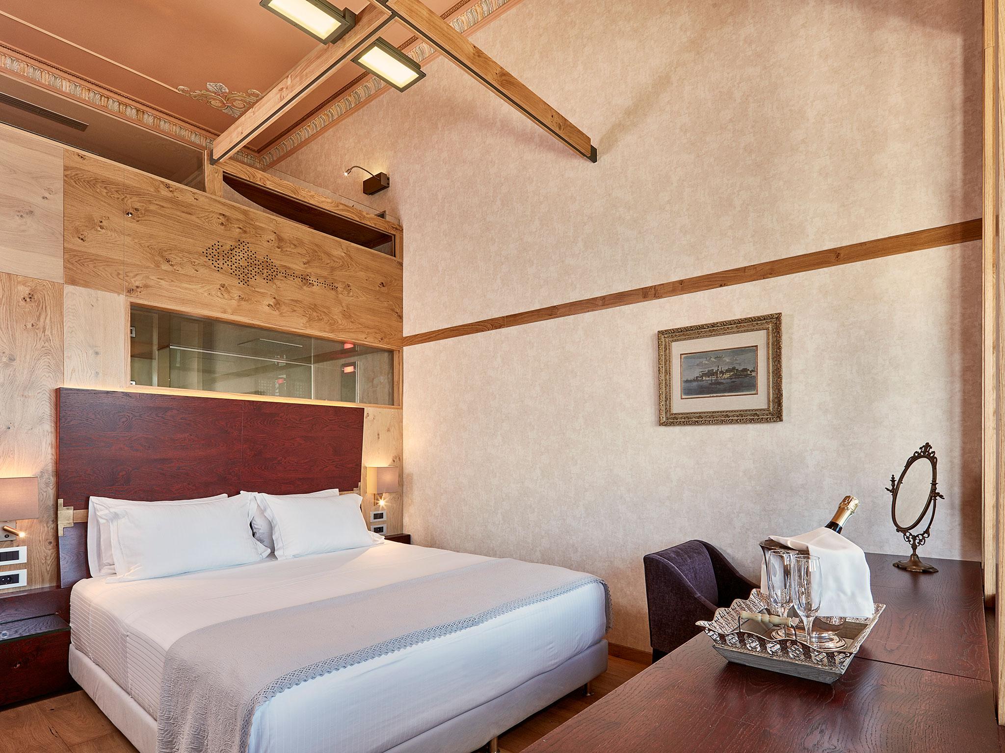 Domus Renier Boutique Hotel (Adults Only) Ханья Экстерьер фото